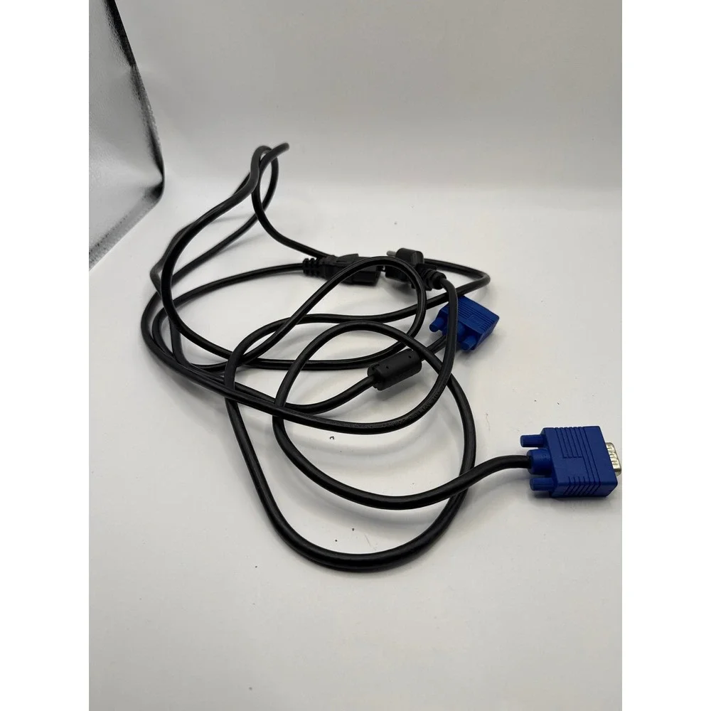 JCE VGA Monitor Cable 15-Pin Male to Male Blue Connectors Ferrite Core Black